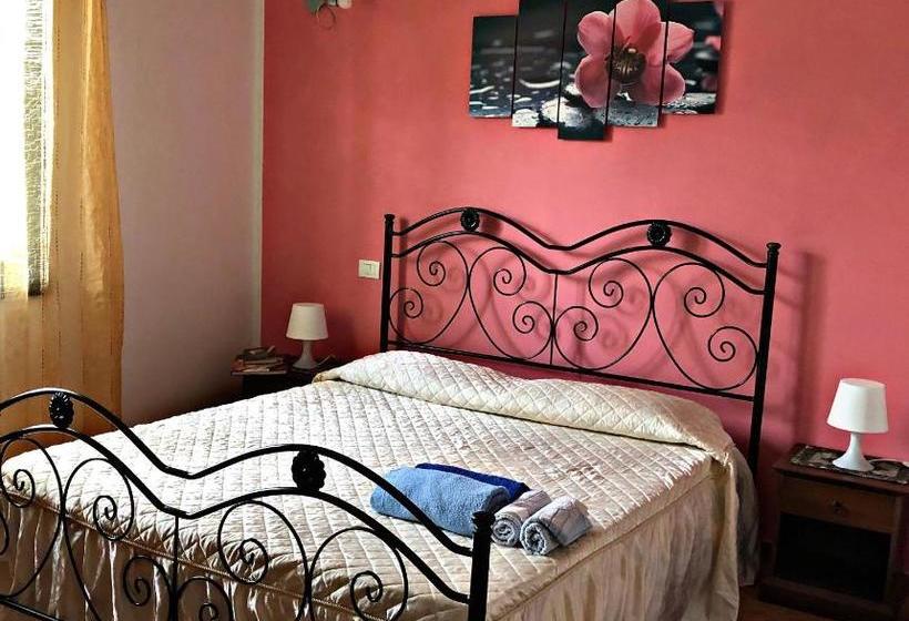 בית מלון כפרי Domus De Goene