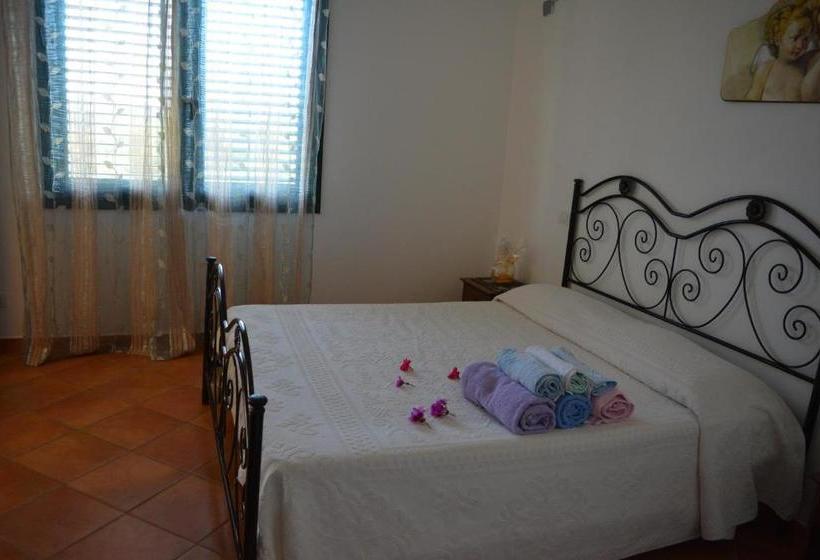 בית מלון כפרי Domus De Goene