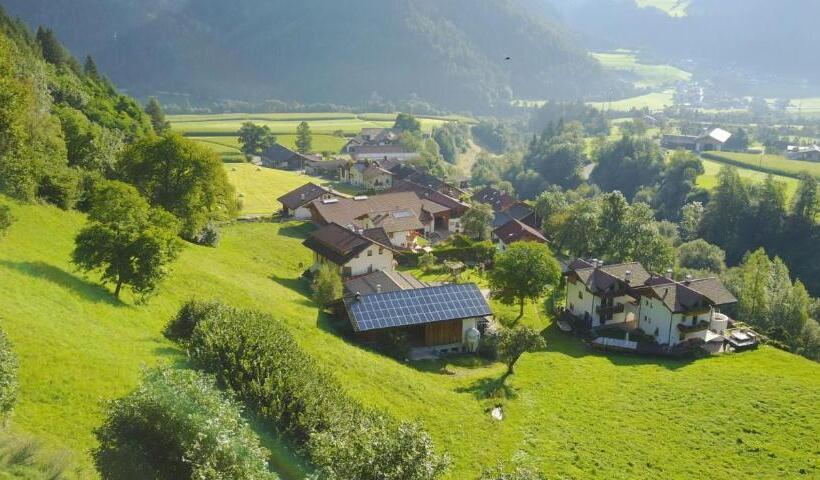 Отель Pretzerhof