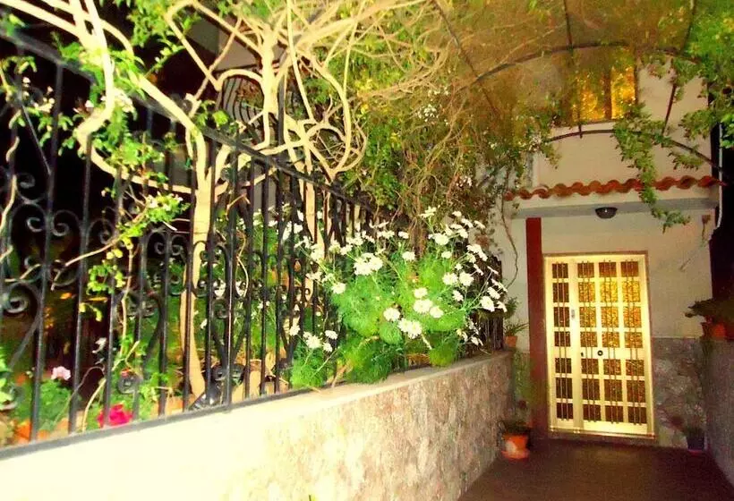 پانسیون Ciuscia