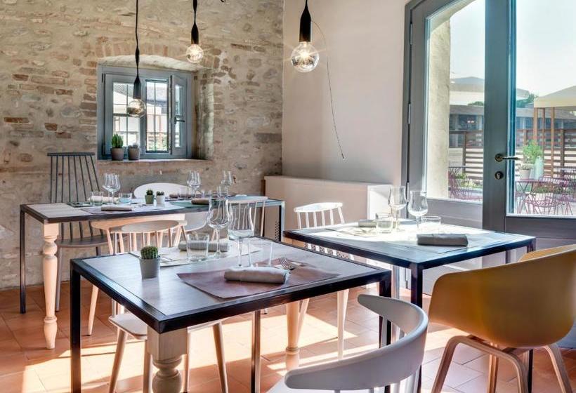 بنسيون Locanda Dei Nobili Viaggiatori