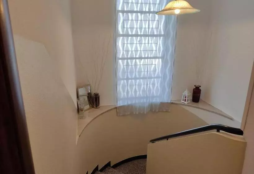 Aamiaismajoitus (B&B) Locanda Diana