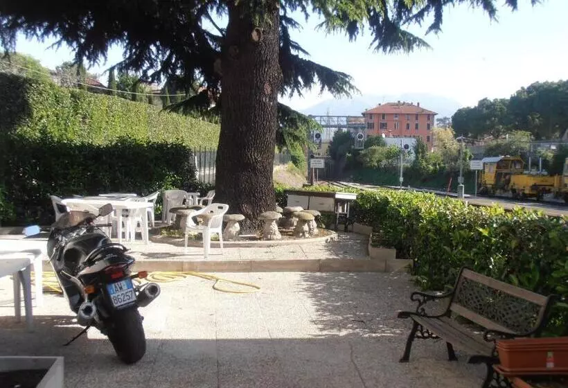 Aamiaismajoitus (B&B) Locanda Diana