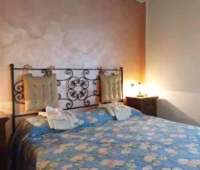 هتل Agriturismo Collelignani