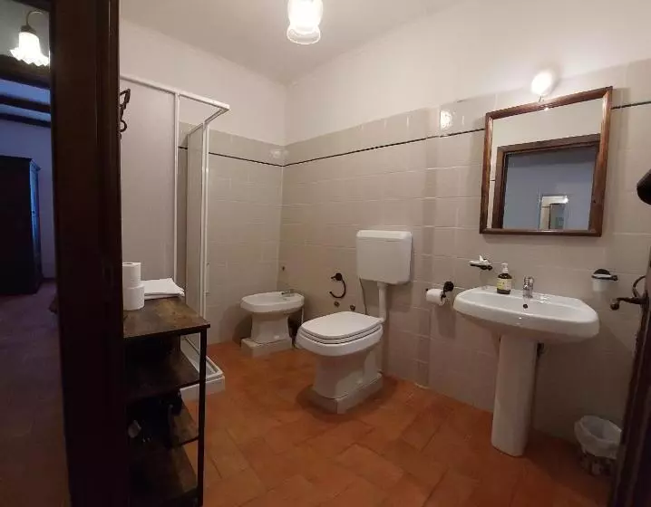 هتل Agriturismo Collelignani