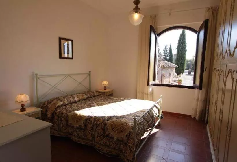 ホテル Agriturismo Montegonfoli