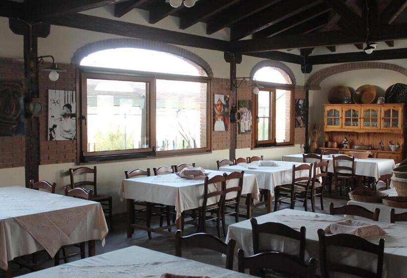 בית מלון כפרי Agriturismo Su Recreu