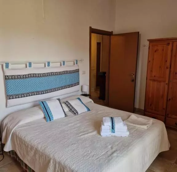 ホテル Agriturismo Su Recreu