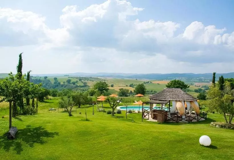 ホテル Bio Agriturismo La Bell Antiglia