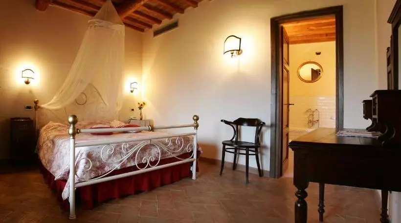 ホテル Bio Agriturismo La Bell Antiglia