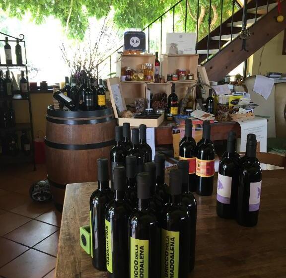 فندق Cascina La Maddalena Bed & Wine