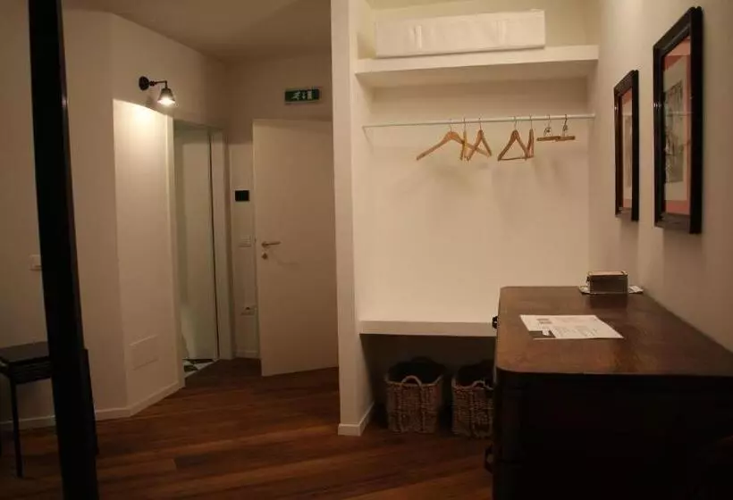 Majatalo La Piazzetta Di Canale B&b