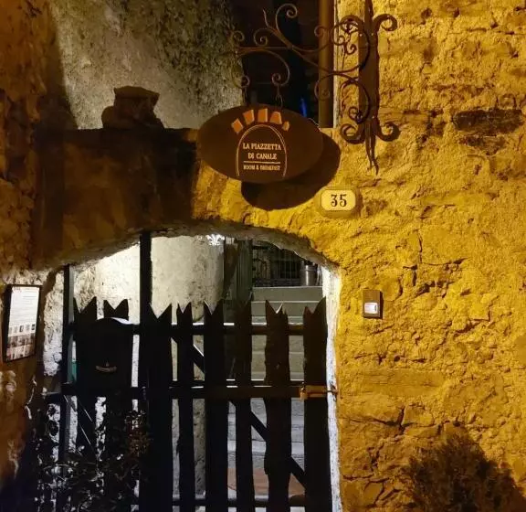 Majatalo La Piazzetta Di Canale B&b