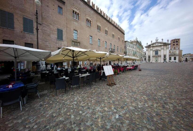 بنسيون Palazzo Castiglioni Luxury Suite And Rooms