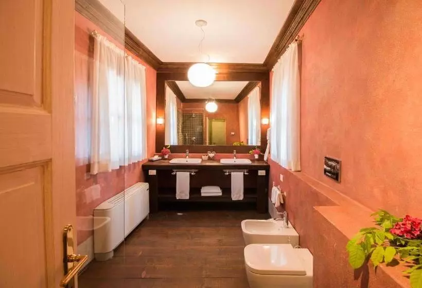 ペンション Palazzo Castiglioni Luxury Suite And Rooms