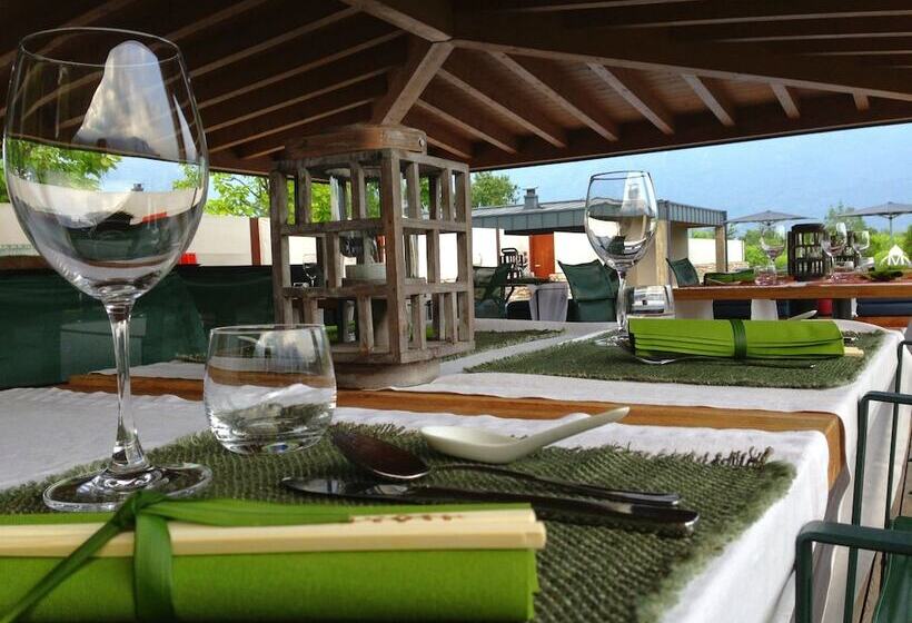 Vivere Suites & Rooms