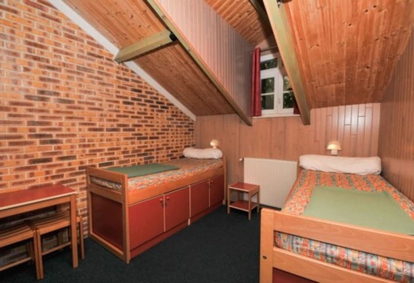 فندق صغير Auberge De Jeunesse De Saintes