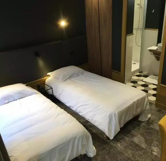 ホテル Brasserie Armoricaine