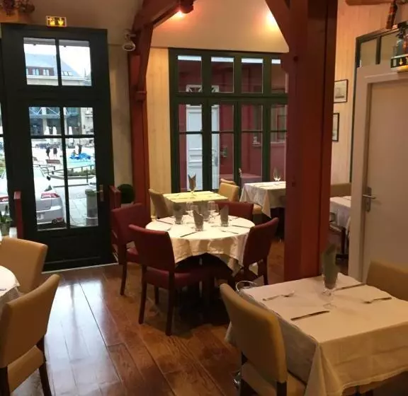 ホテル Brasserie Armoricaine