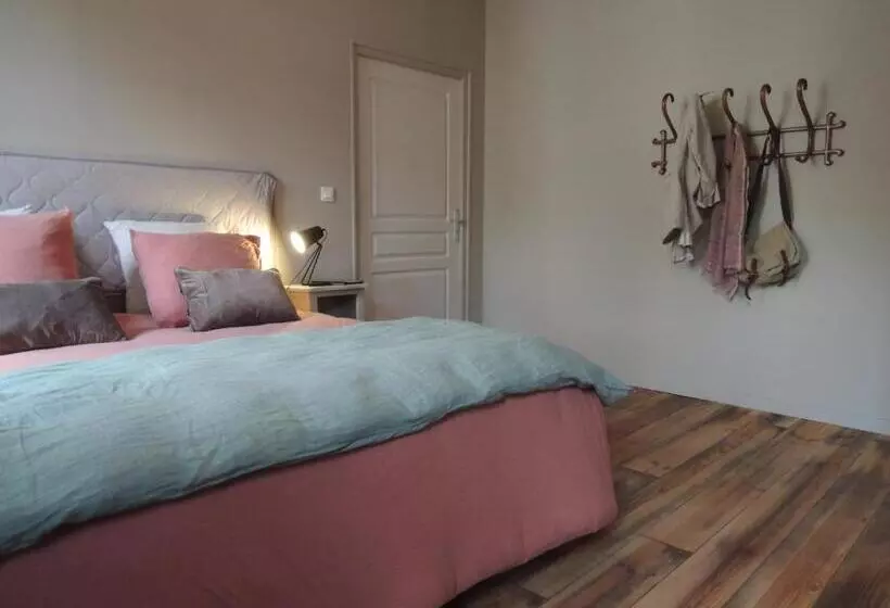 Majatalo La Quincaillerie