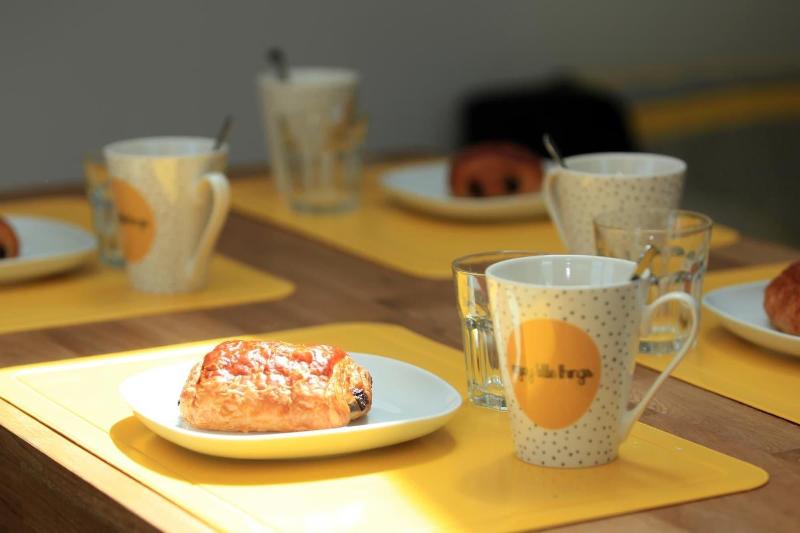 Pensionat Le 1880, Avec Place De Parking Privee Securisee