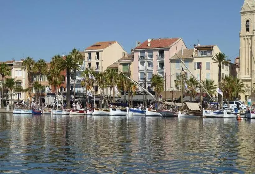 Aamiaismajoitus (B&B) Les Pucines T2 Bas De Villa