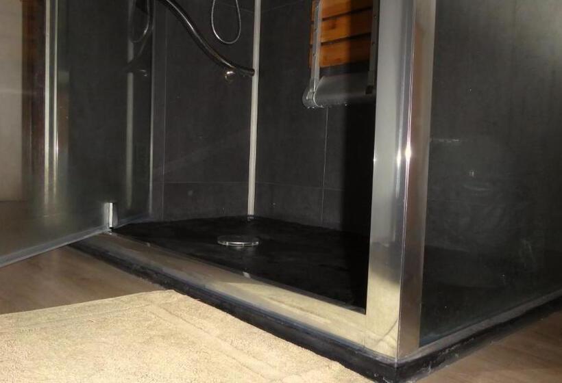 مبيت وإفطار Les Pucines T2 Bas De Villa