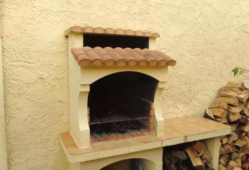 Aamiaismajoitus (B&B) Les Pucines T2 Bas De Villa