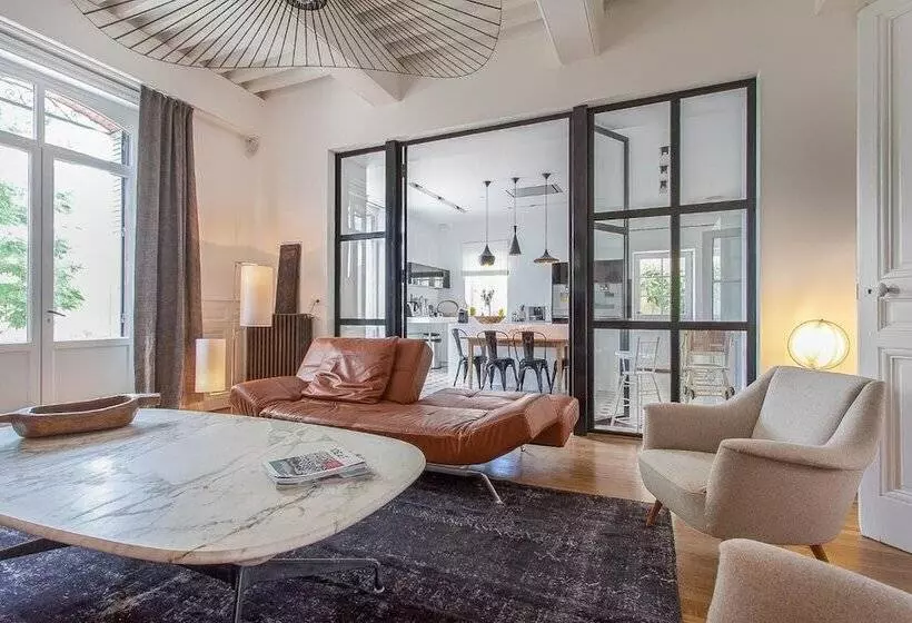 Majatalo Maison Tandem