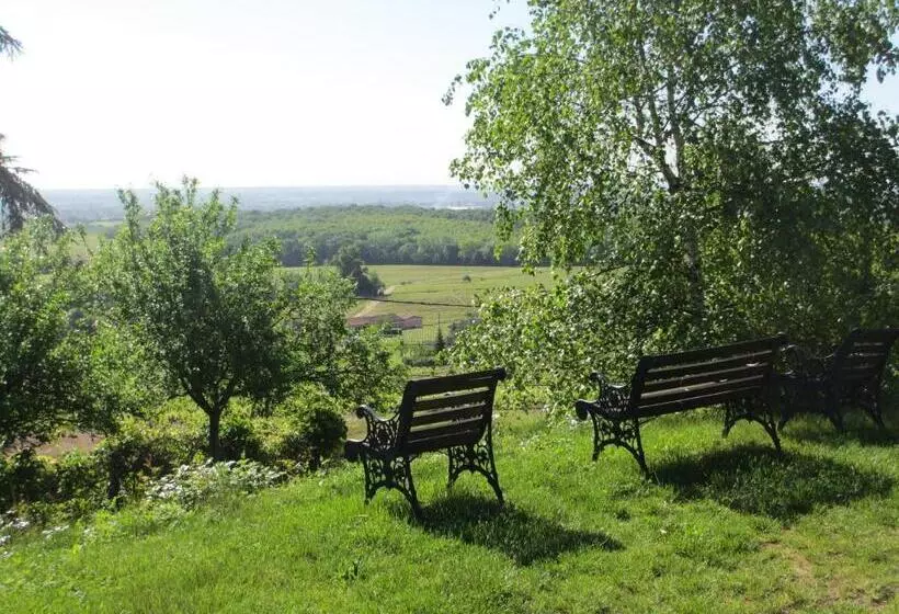 Hotelli Gîte Le Chêne Du Py