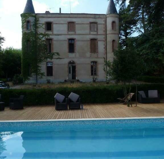 بنسيون Chateau La Bouriette