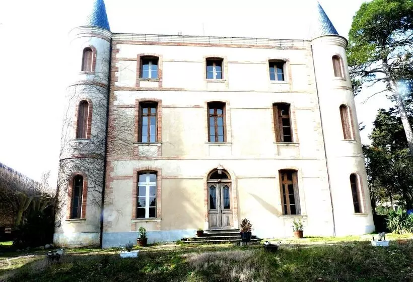 Majatalo Chateau La Bouriette