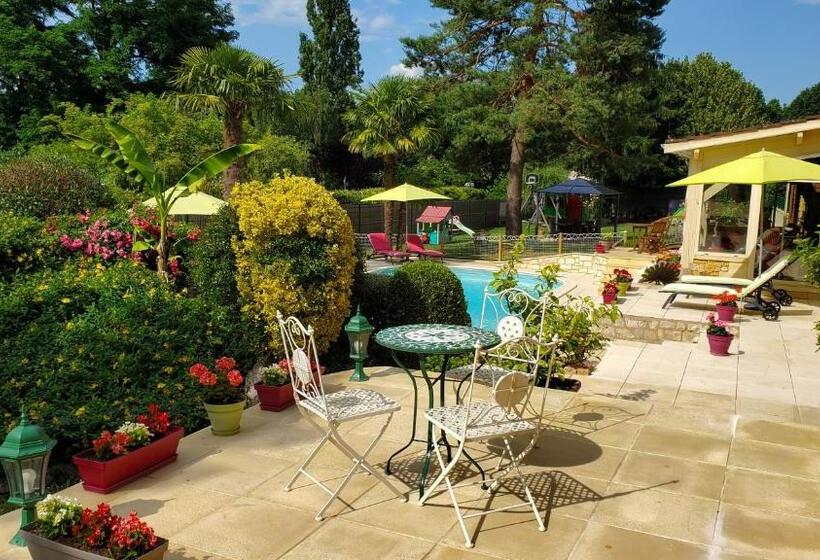 פנסיון Domaine De La Dame Blanche