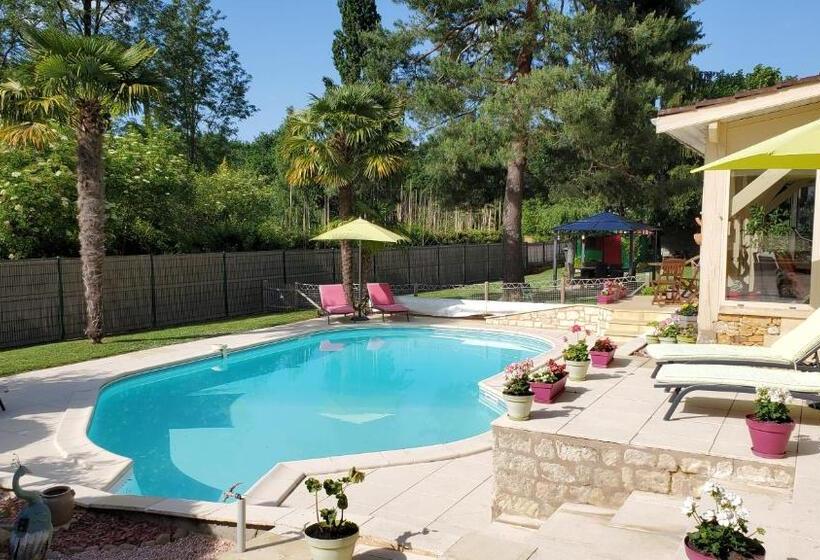 פנסיון Domaine De La Dame Blanche