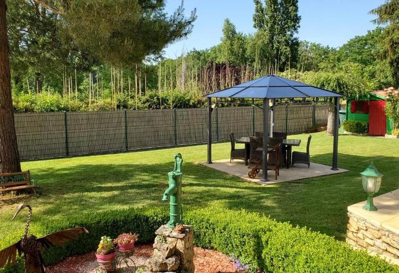 פנסיון Domaine De La Dame Blanche