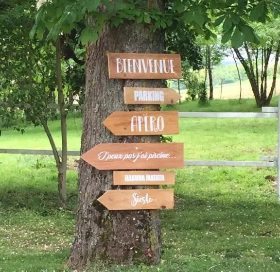 Majatalo Guesthouse Le Pujol