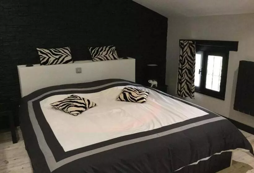 Majatalo Guesthouse Le Pujol