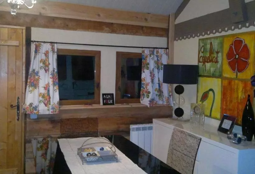 ペンション La Rolandière