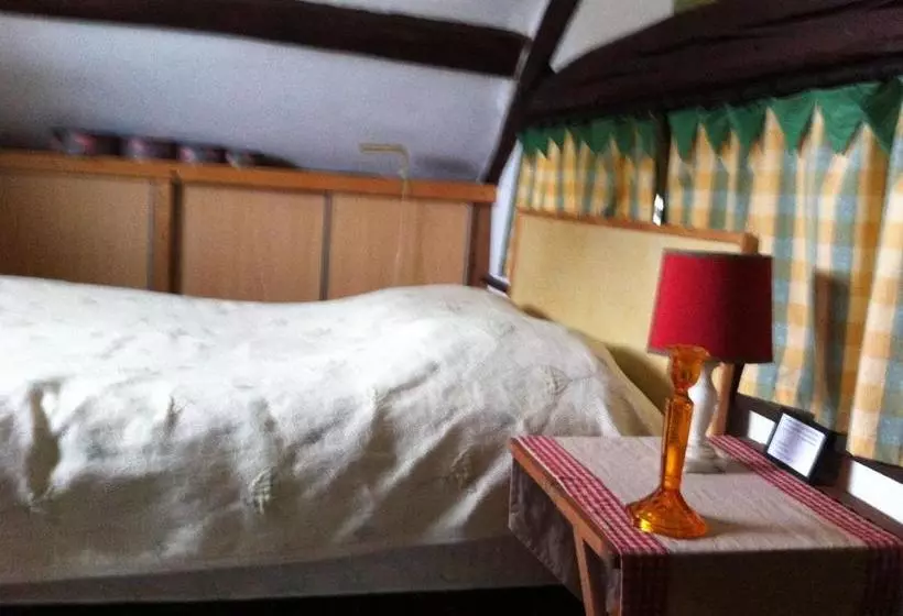 ペンション La Rolandière