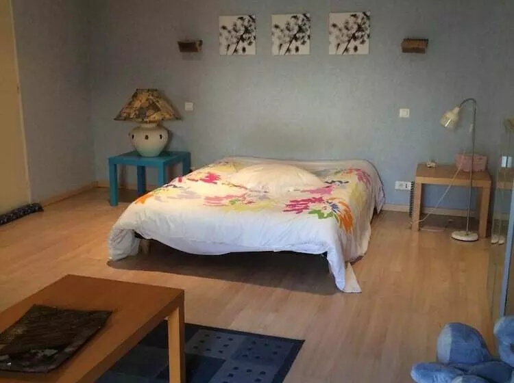 پانسیون Loft Zen