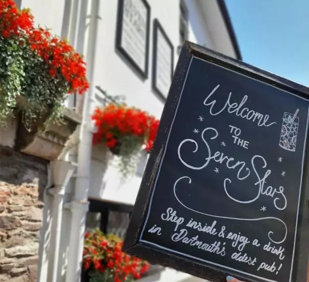 ユースホステル Seven Stars