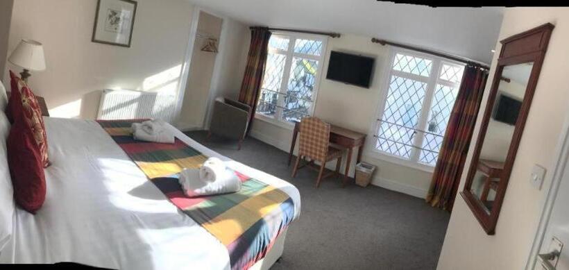 فندق صغير Seven Stars