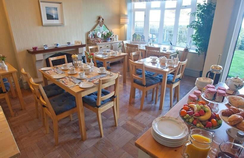 ベッドアンドブレックファースト Bella Vista