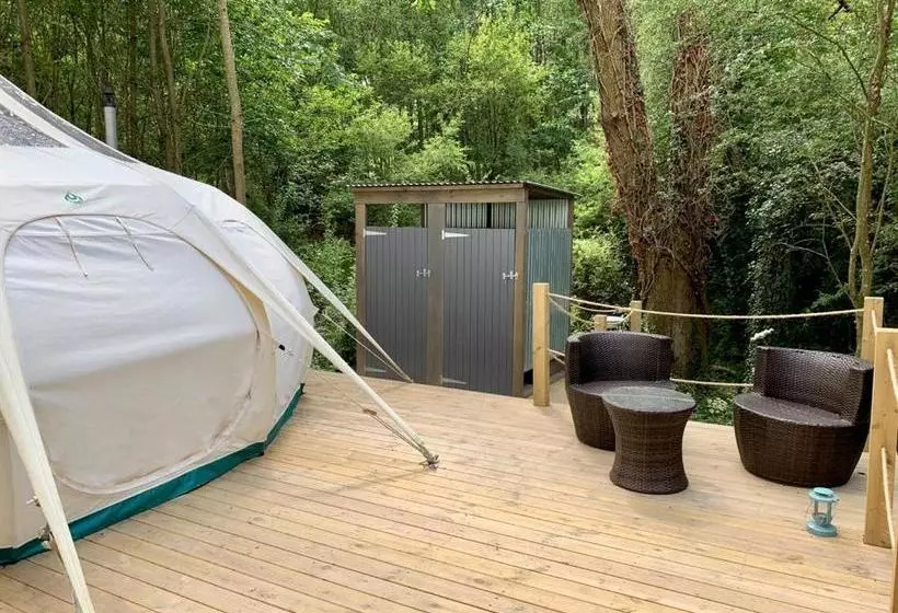 تختخواب و صبحانه Eithinog Hall