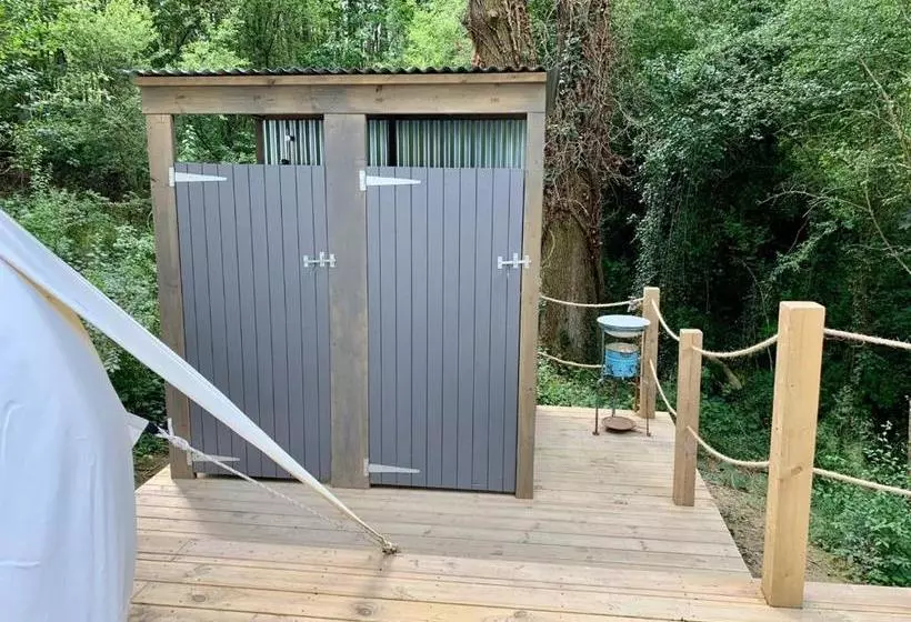 تختخواب و صبحانه Eithinog Hall