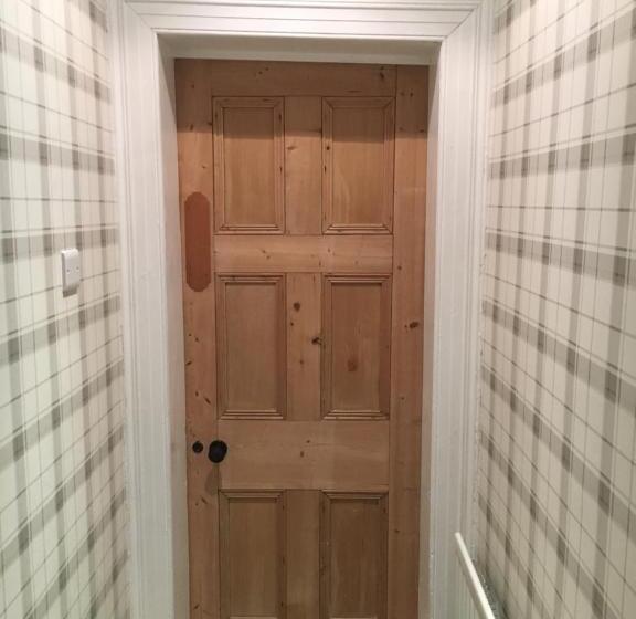 مبيت وإفطار The Carrick