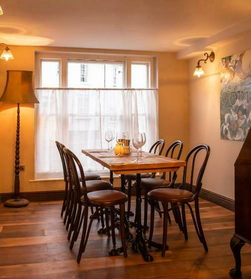 فندق The Foresters Arms