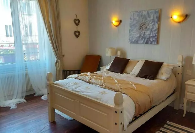 ペンション Le 7 Pompadour