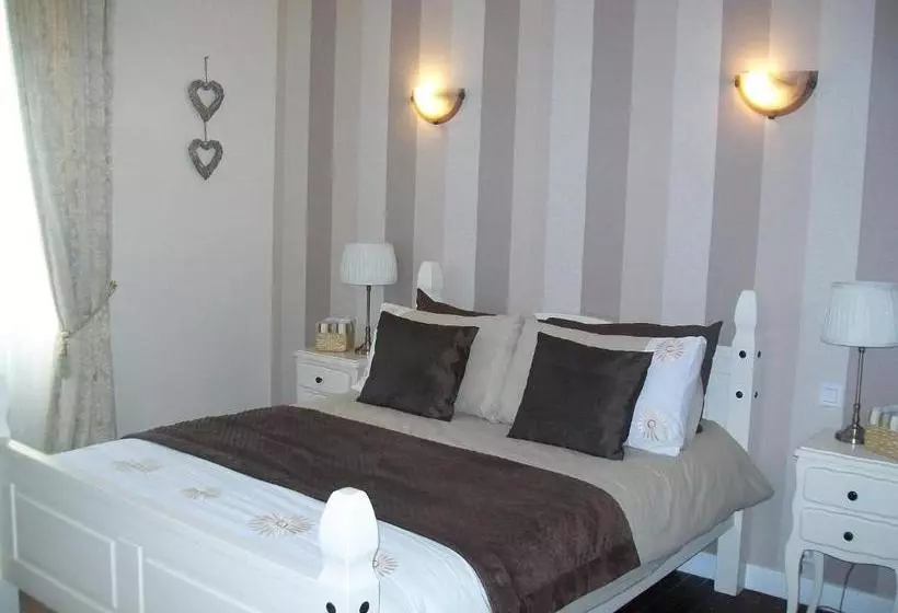 ペンション Le 7 Pompadour