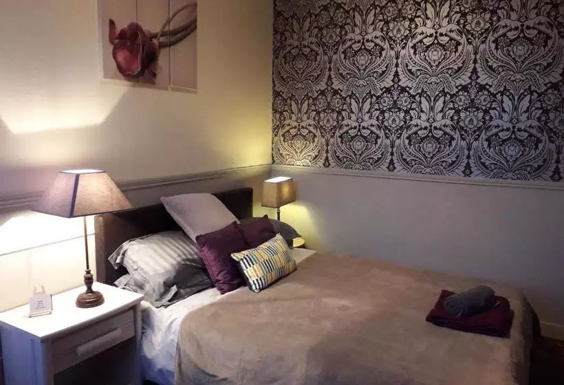 ペンション Le 7 Pompadour